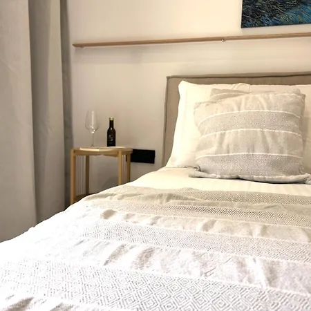 Vilă Katikia Línia