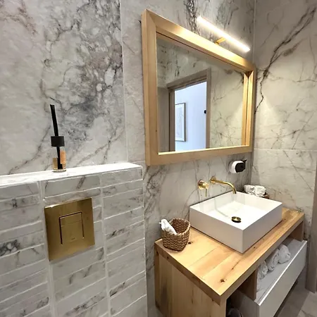 Katikia Vilă Línia