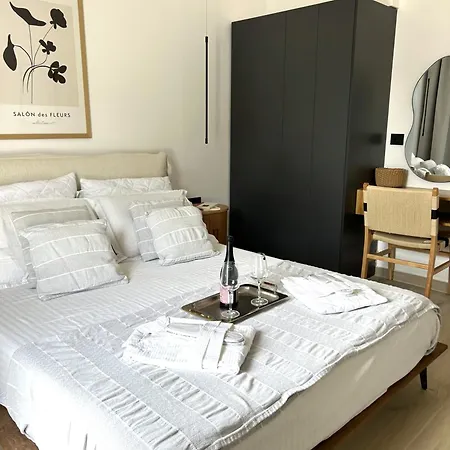 וילה Katikia Línia